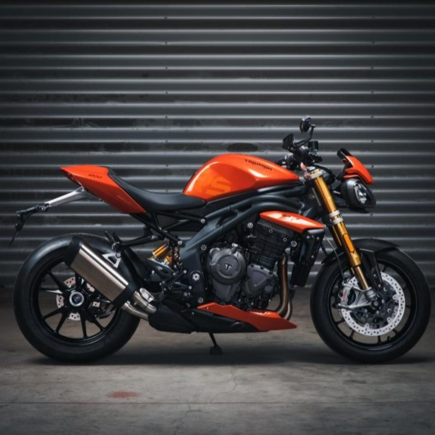 Triumph Lucifer Orange (code ED) Paint Product